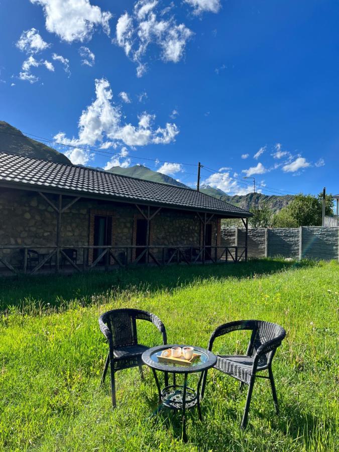 Inn Harmony Kazbegi Exterior foto